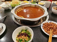 -冯记香辣兔火锅(茶店子总店)