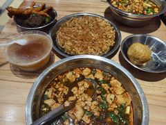 -柳州肥姨妈大骨螺蛳粉(万达中心店)