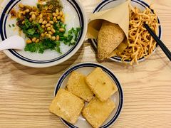 -正南齐北·老街糯米团(洪崖洞店)