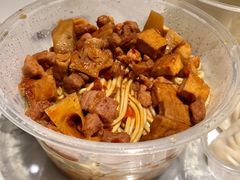 牛肉辣酱面-珊珊小笼馆(仙霞路店)
