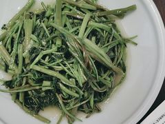 -川流不息·地道川菜·小龙虾(松东路店)