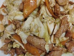 泡菜炒里脊肉-土菜水饺村(宁夏路店)