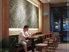 -星巴克(广州淘金路店)