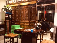 -亿诣蝎府炸酱面羊蝎子火锅(酷车小镇店)