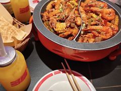 -多嘴超级肉蟹煲(中街恒隆故宫店)