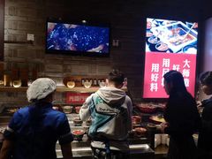 -老牌坊云南鱼豆花火锅(哈西万达店)