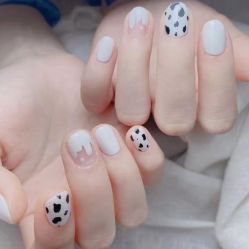 -悦指间美甲美睫