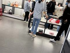 -CHARLES & KEITH(青岛乐客城店)