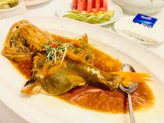-醉辉皇上海之巅(上海中心大厦店)