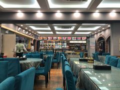 大堂-阿吾丹的烤羊·新疆菜·抓饭·拌面(乌尔禾店)