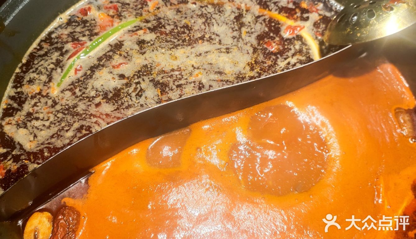 今晚吃撑了，火锅太过瘾