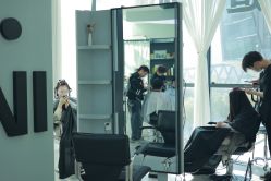 -U·NI SALON 造型