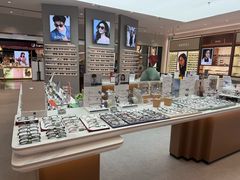 -宝岛眼镜·星创视光中心·林德伯格·奢品集合(北京世纪金源店)