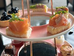 -亚龙湾喜来登·美景台大堂吧