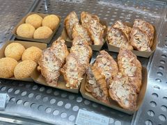 -好利来(武汉新天地店)