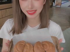 -星巴克臻选(湖滨道店)