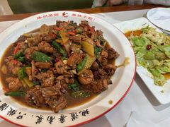 -鲁南仔·滕州炒鸡(经三路店)