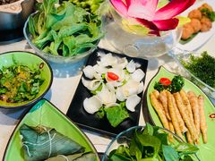-一叶一世界·素食餐厅(锦华万达店)