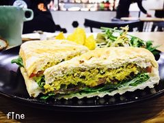 -HELLO 27 意面·沙拉·帕尼尼