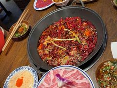 -萍姐火锅·公路夜市(武汉首店)