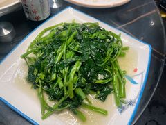 -鑫悦楼煎蟹·16年海鲜大排档