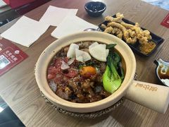 -煲仔皇腊味煲仔饭(经四万达店)