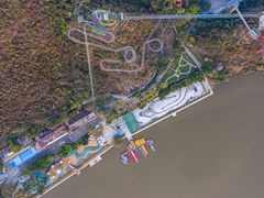 -宝晶宫旅游景区