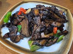 爆炒见手青-妈妈的味道(和顺古镇店)