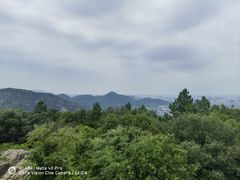 -灵岩山风景区