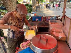 -詹爷爷乌节路街头冰淇淋