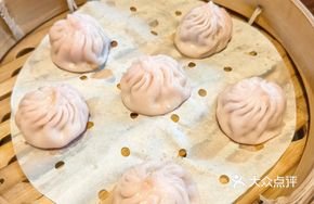 Cherry Blossom Steamed Buns