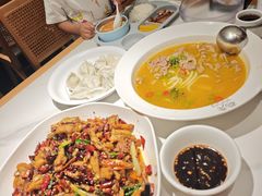 -首秀·四川料理(吾悦广场店)
