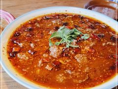 -先启半步颠小酒馆(白麓里店)