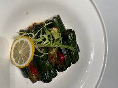 -红鼎豆捞·非遗鲍皇汤火锅(宝丰路店)