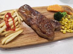 -1981牛排西餐厅(海信店)