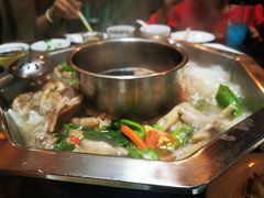 鹅掌汤锅-掌上鲜(南顺城街店)