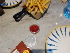 -必胜客(骡马市店)