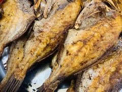 面包鱼-美华大炒鸽子店