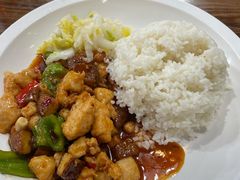-何太太馄饨面铺(大浒东苑店)