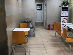 -华莱士·全鸡汉堡(济南大明湖店)
