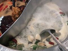 -憨铁匠老火锅(龙岗万科里店)