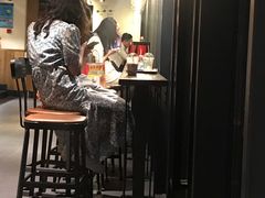 大堂-星巴克(西藏路店)