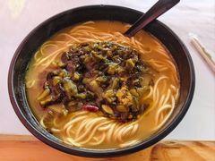 酸菜肉丝面-俊杰拉面馆