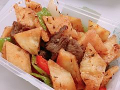 一品馕炒肉-西域阿里马新疆菜·清真(桂花路店)