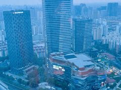 -上海龙之梦万丽酒店
