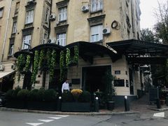 -Casa Nova