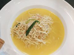 -香山湖家家宴(中山陵店)