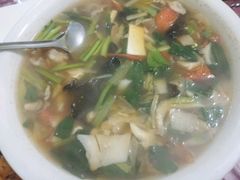 -新疆风味冷水鱼庄(友谊峰路店)