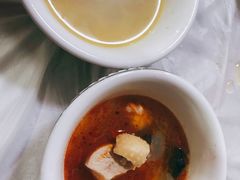 -鲁朗纳麦石锅鸡庄园