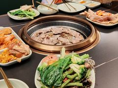 -梨花甄选自助烤肉(小寨原力场店)